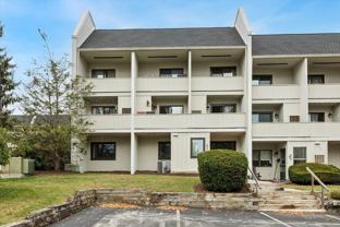 344 Summit House - Photo 1 of 1