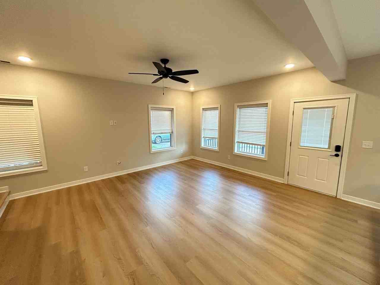 103 East Patterson Avenue - Photo 3 of 14