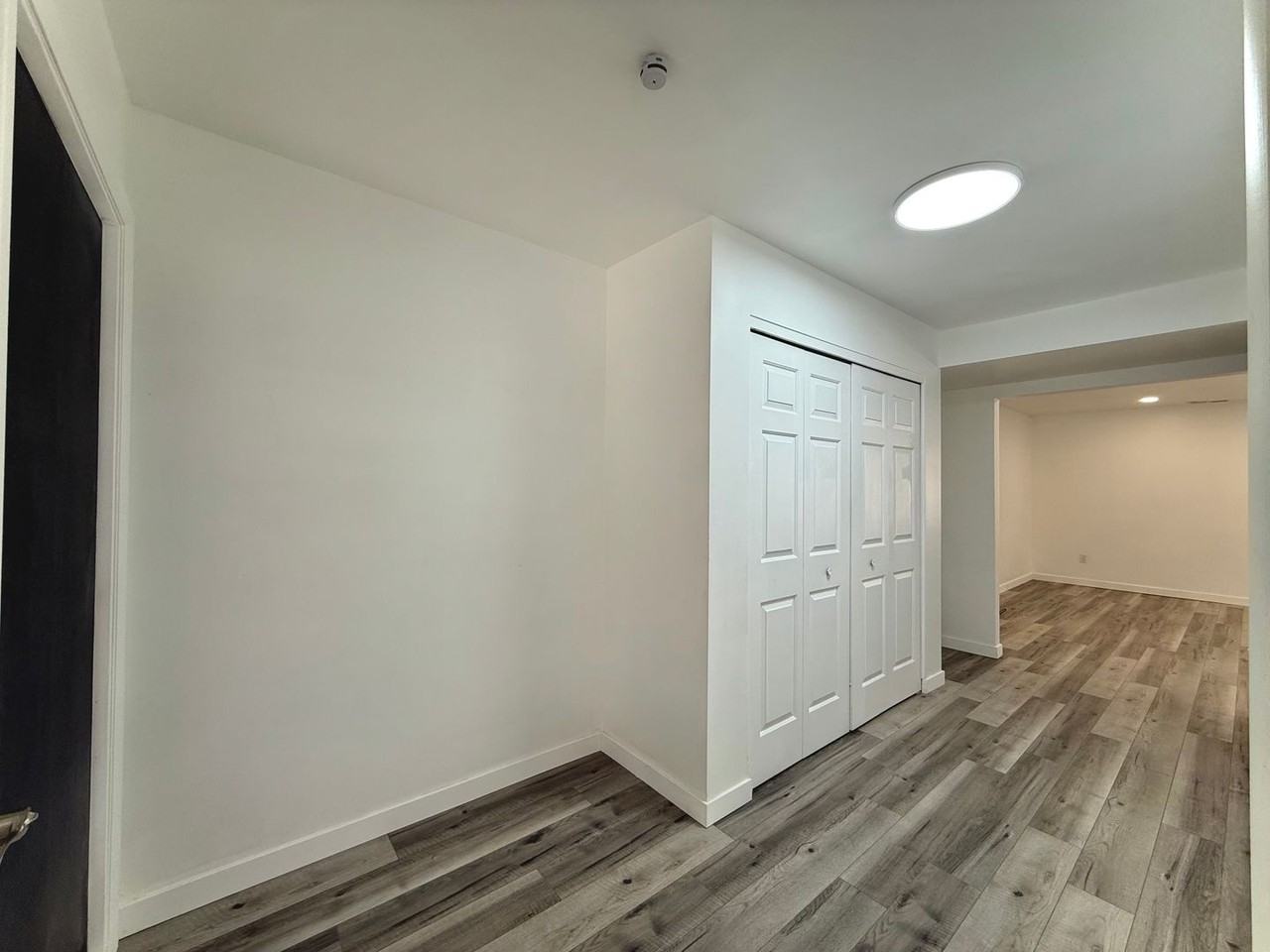 3055 E Branch Dr - Photo 2 of 33