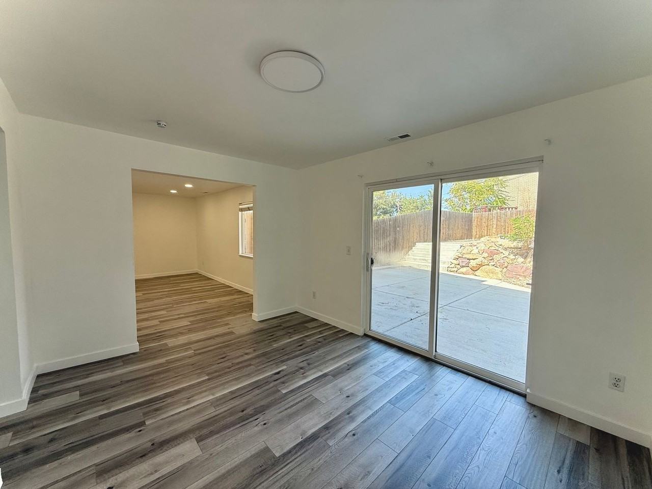 3055 E Branch Dr - Photo 6 of 33