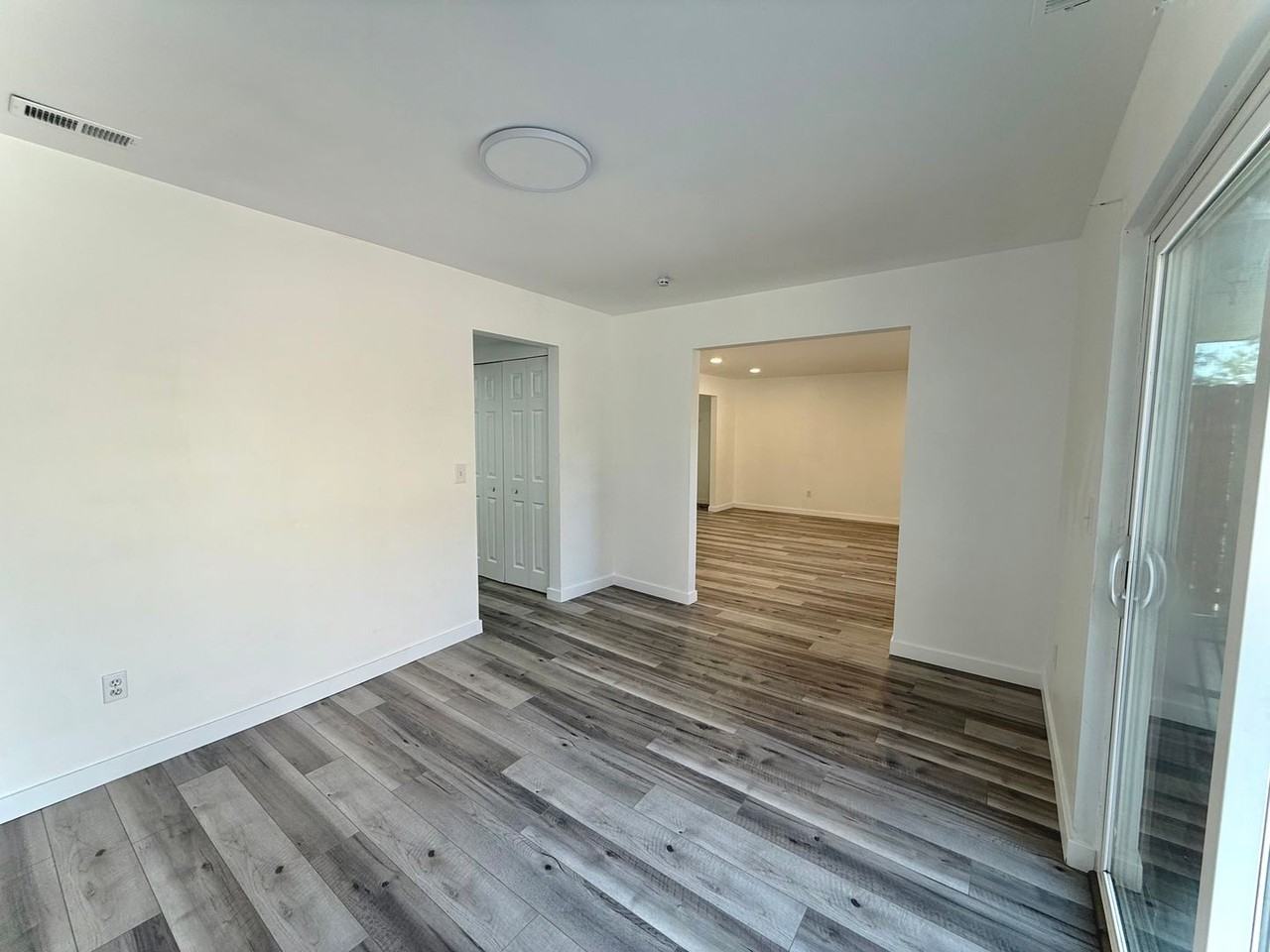 3055 E Branch Dr - Photo 7 of 33