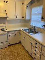 890 Vincent Dr - Photo 1 of 1