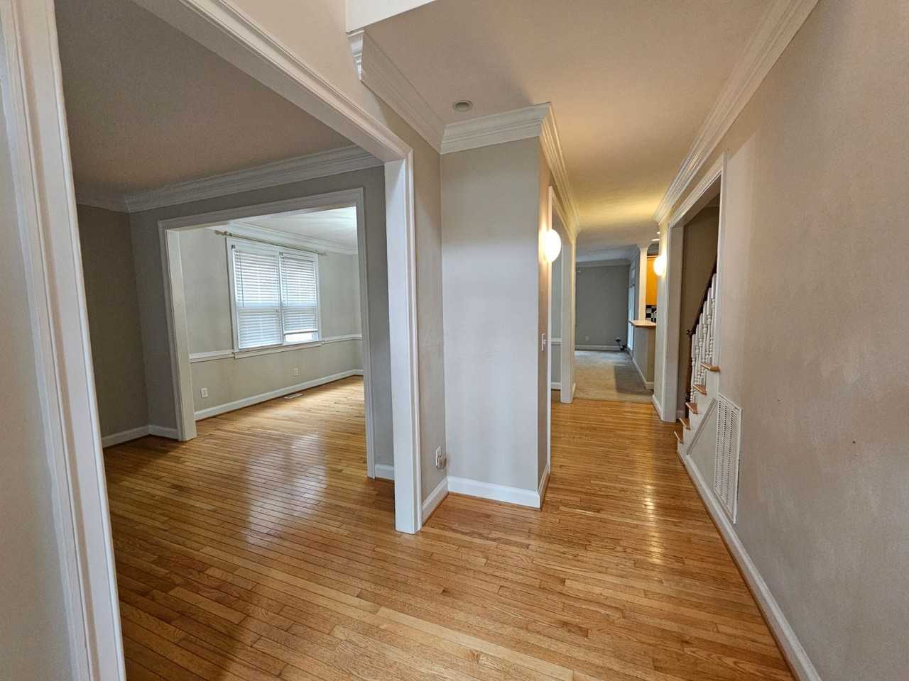 3524 Colmar Quarter - Photo 2 of 45