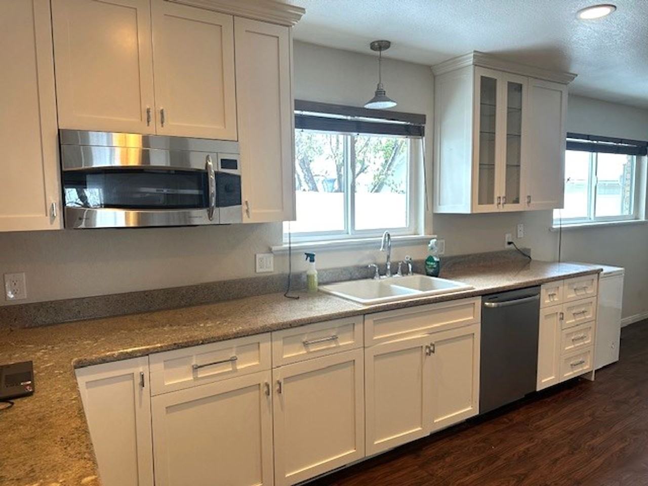 731 1st St - Photo 5 of 14