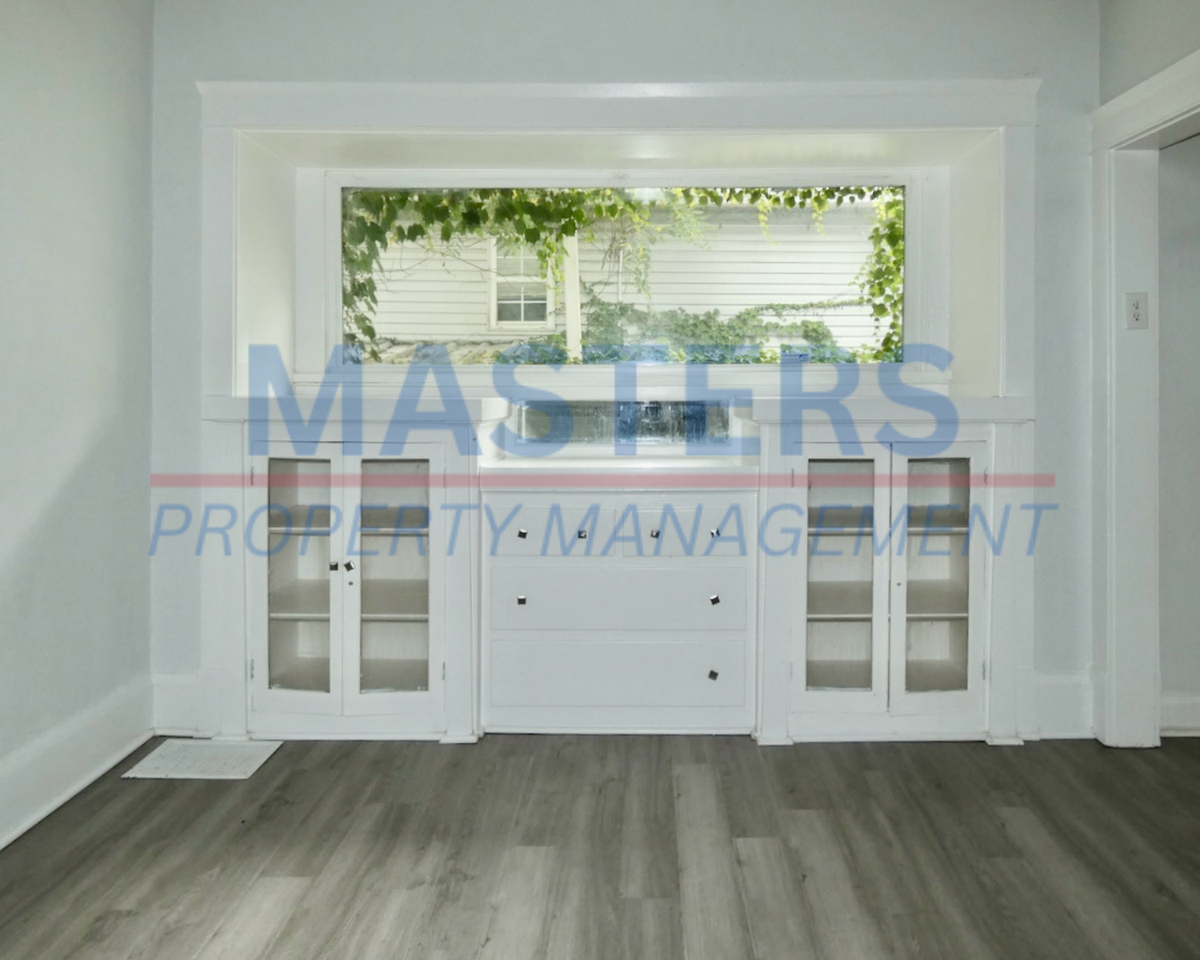 1232 Walbridge Ave - Photo 7 of 17