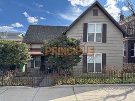 featured image of 304 W Granite St