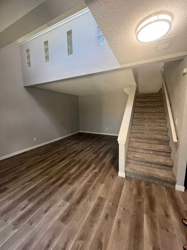 7863 W 87th Dr - Photo 3 of 29