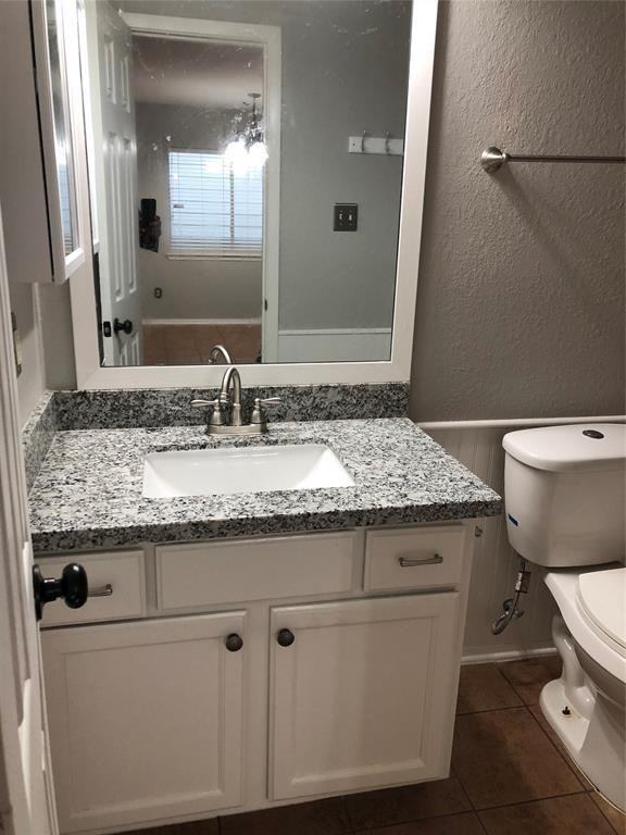 21819 Mossy Field Ln - Photo 2 of 5