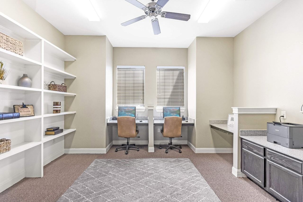 Walnut Grove - Photo 4 of 31