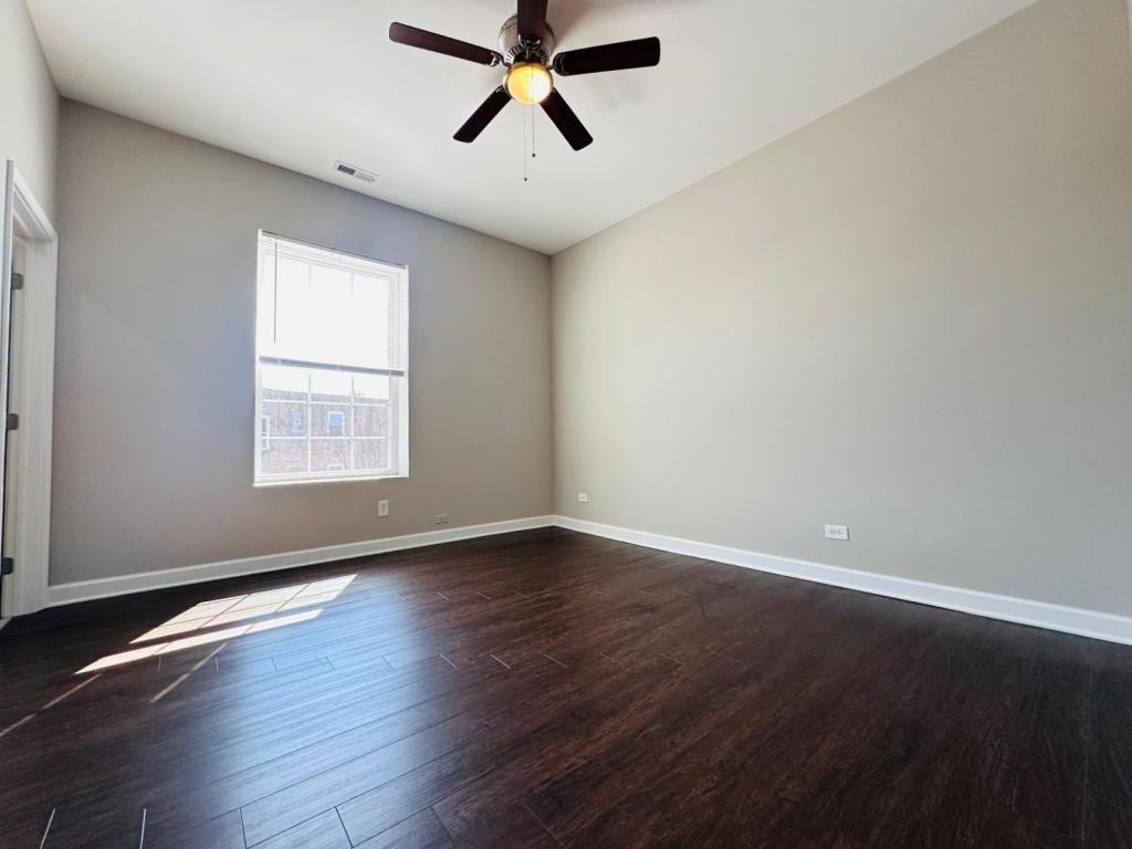 5320 S Wabash Ave - Photo 5 of 14