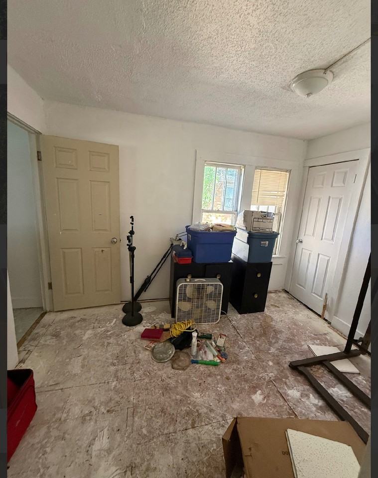 1120 E Harrison Ave - Photo 3 of 5