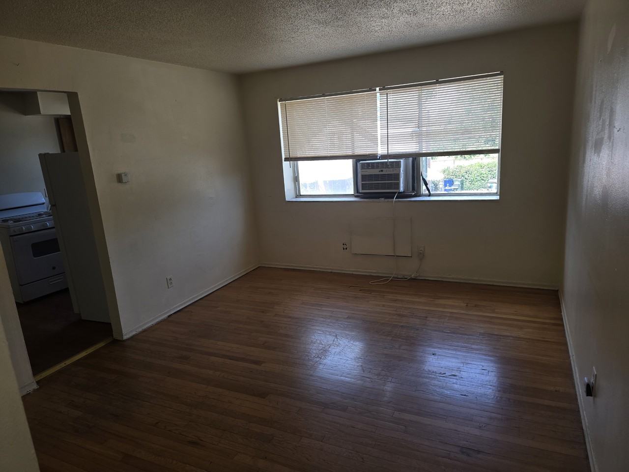 4125 N Florissant Ave #5 - Photo 4 of 7