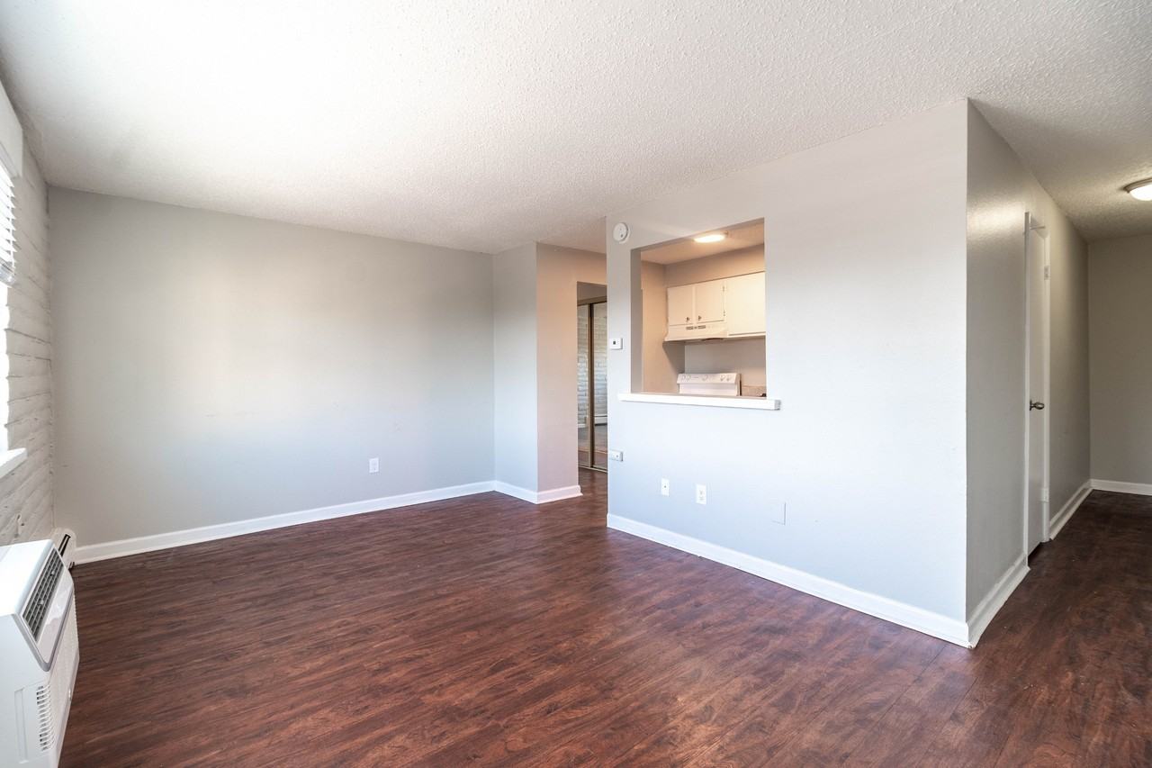 Creekside - Photo 5 of 43