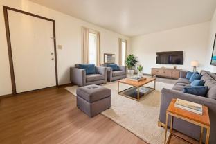 8109 Nw Gray Warr Ave - Photo 1 of 1
