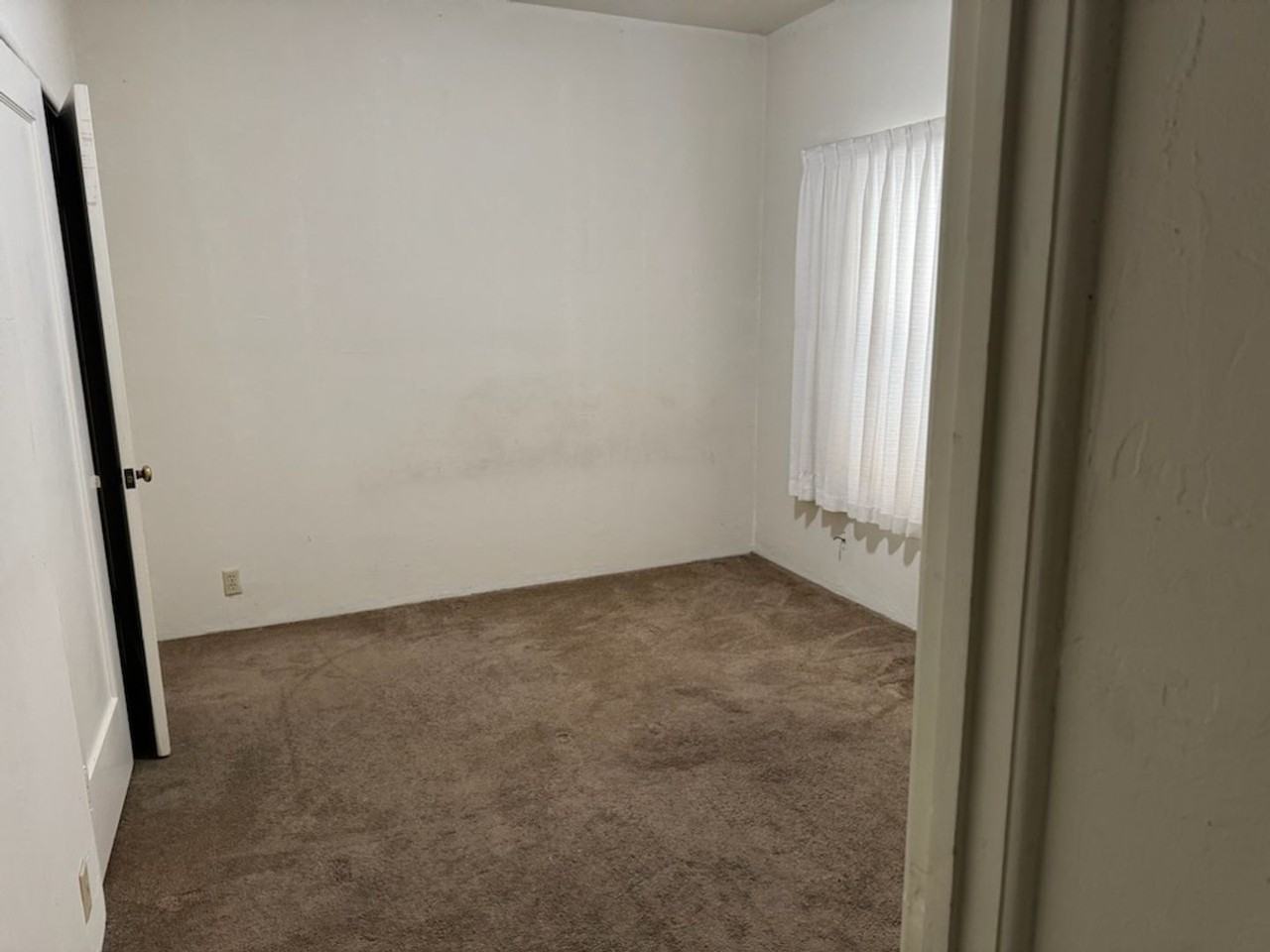 Lantz Building 08 - Photo 3 of 13