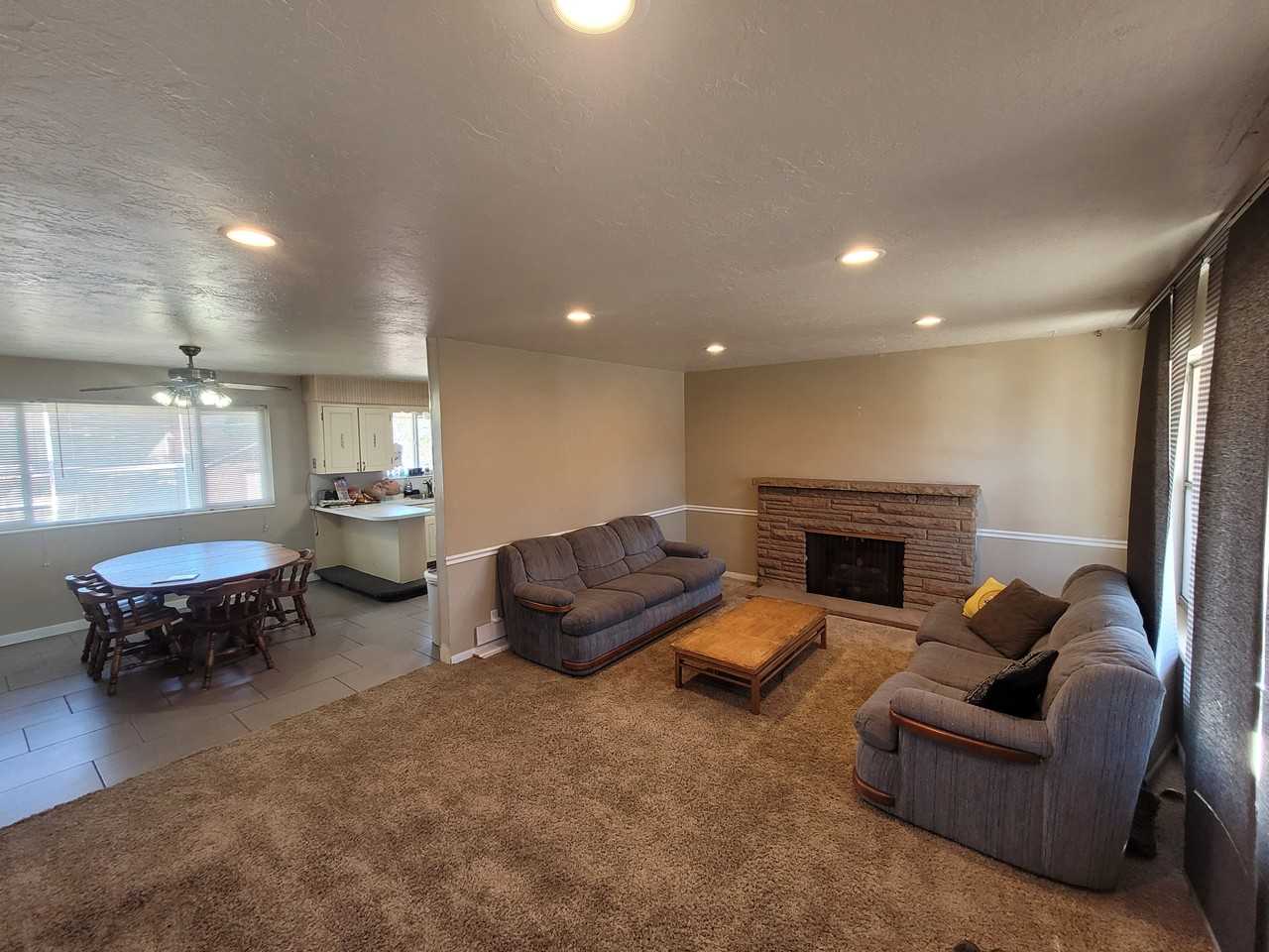 9 E 1800 S - Photo 2 of 16