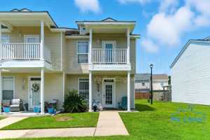 featured image of 1131 Century Oaks Dr #1