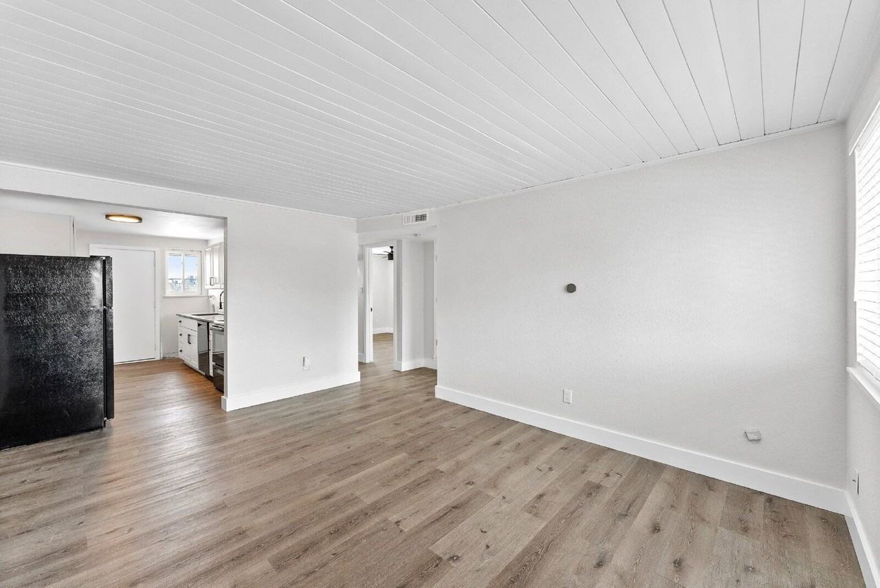 1100 North Rosemary Street #2 - Photo 7 of 42