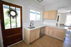 featured image of 1004 Willey St #1