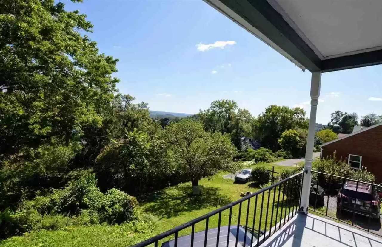 1004 Willey St #1 - Photo 5 of 20