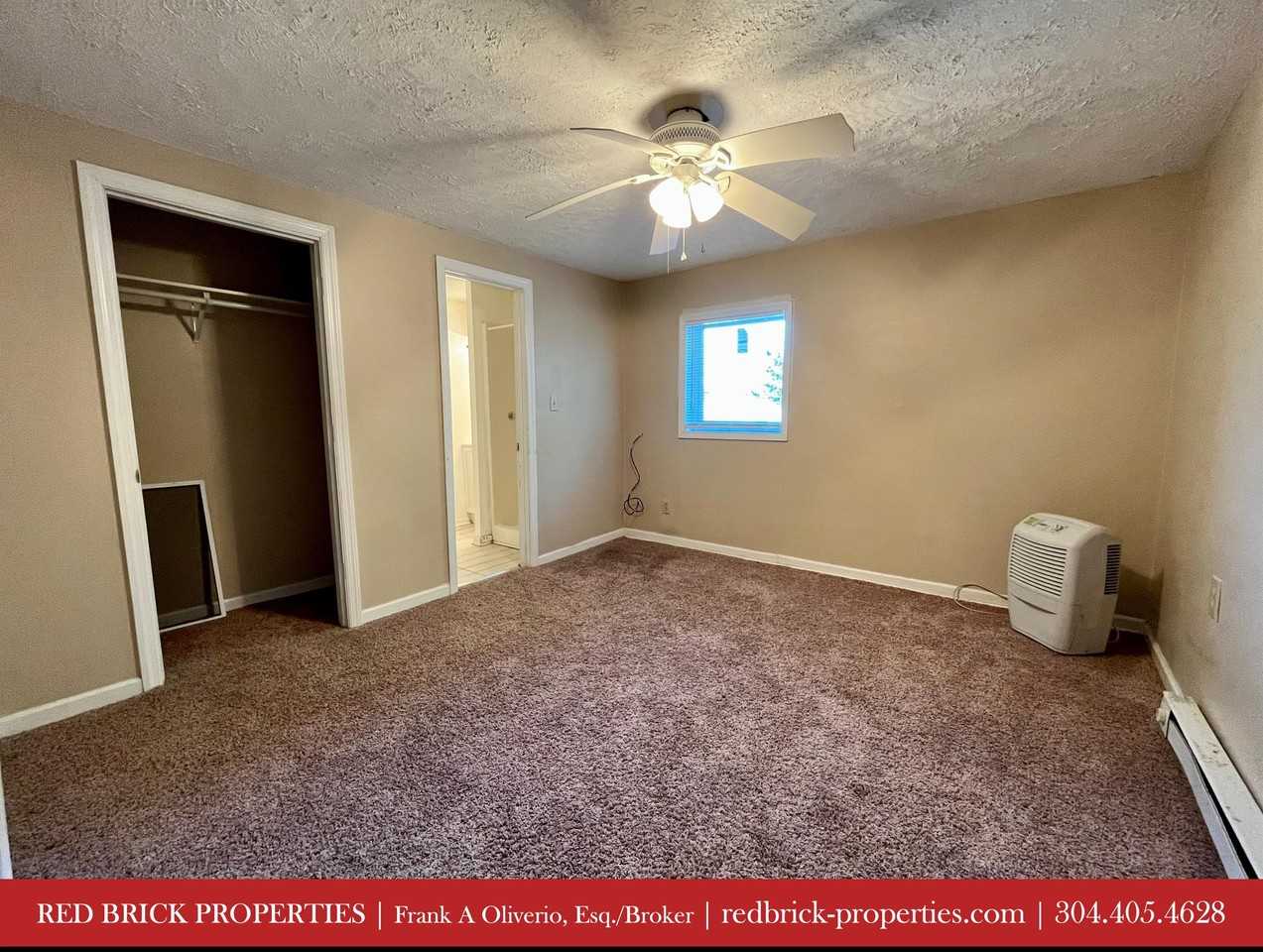 731 Union Ave #1 - Photo 3 of 16