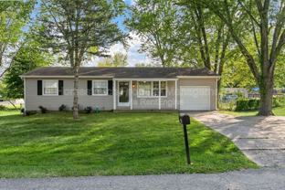 235 Midland Dr - Photo 1 of 1