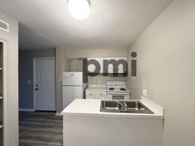 834 Whitethorne Ave #A - Photo 1 of 1