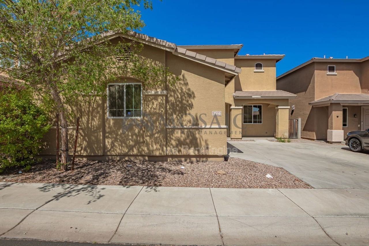 7510 S 27th Way - Photo 2 of 22