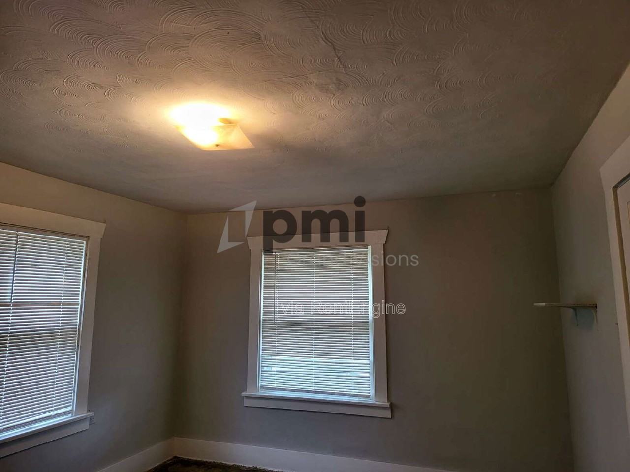 1553 N Walnut Grove Ave - Photo 7 of 8