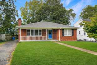 206 Daisy Ln - Photo 1 of 1