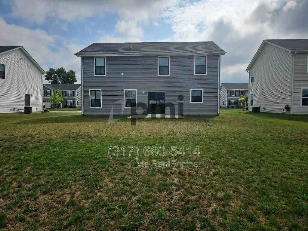 1854 Cascades Dr - Photo 3 of 50