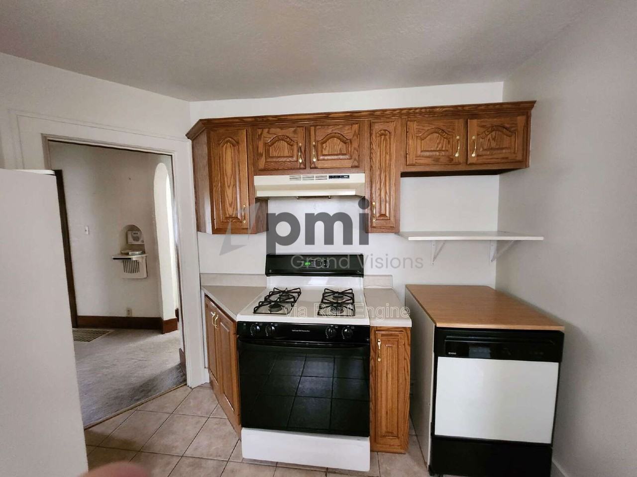 303 E Kellar Ln - Photo 6 of 10