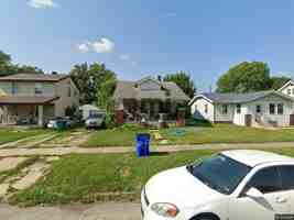 featured image of 2152 E Johns Ave