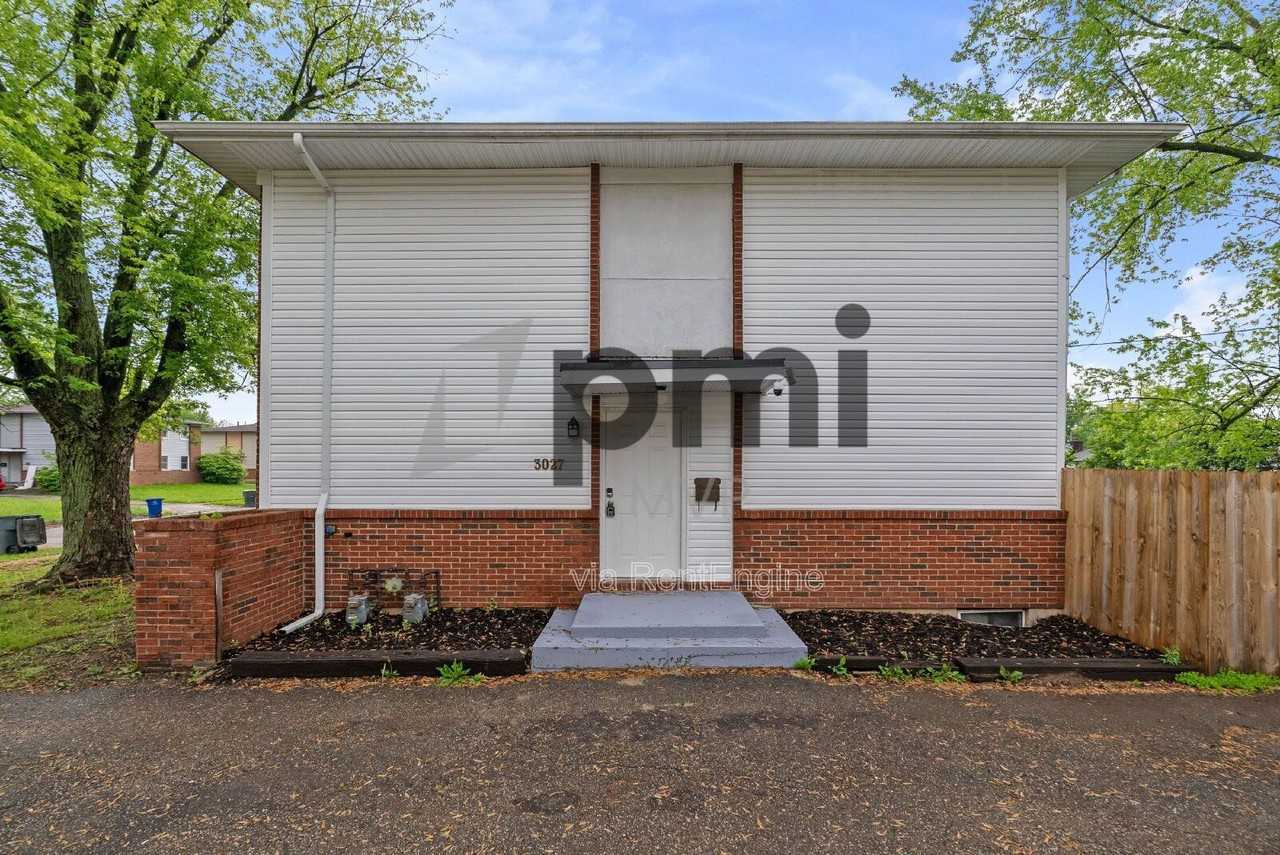 3027 Rotunda Ct S - Photo 2 of 18