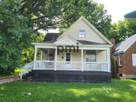 featured image of 941 E Cantrell St