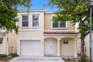 featured image of 997 Sw 15th St