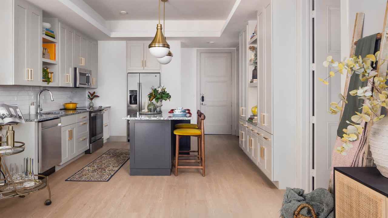 The Louise - Photo 6 of 24