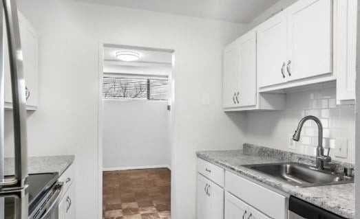 Calvert House Apartments - Photo 6 of 50