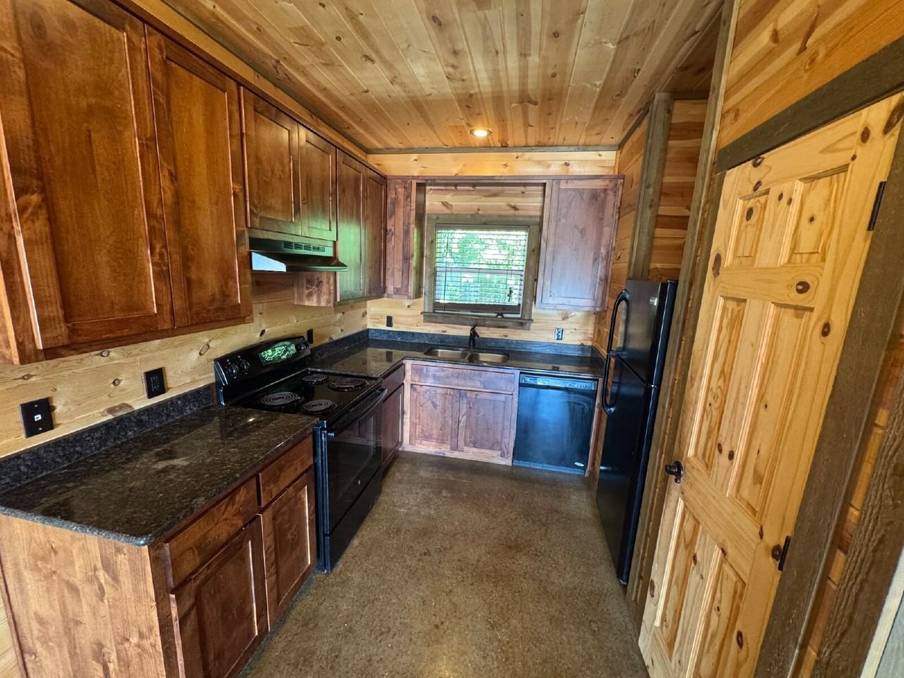 305 Rocking M Road - Photo 3 of 12