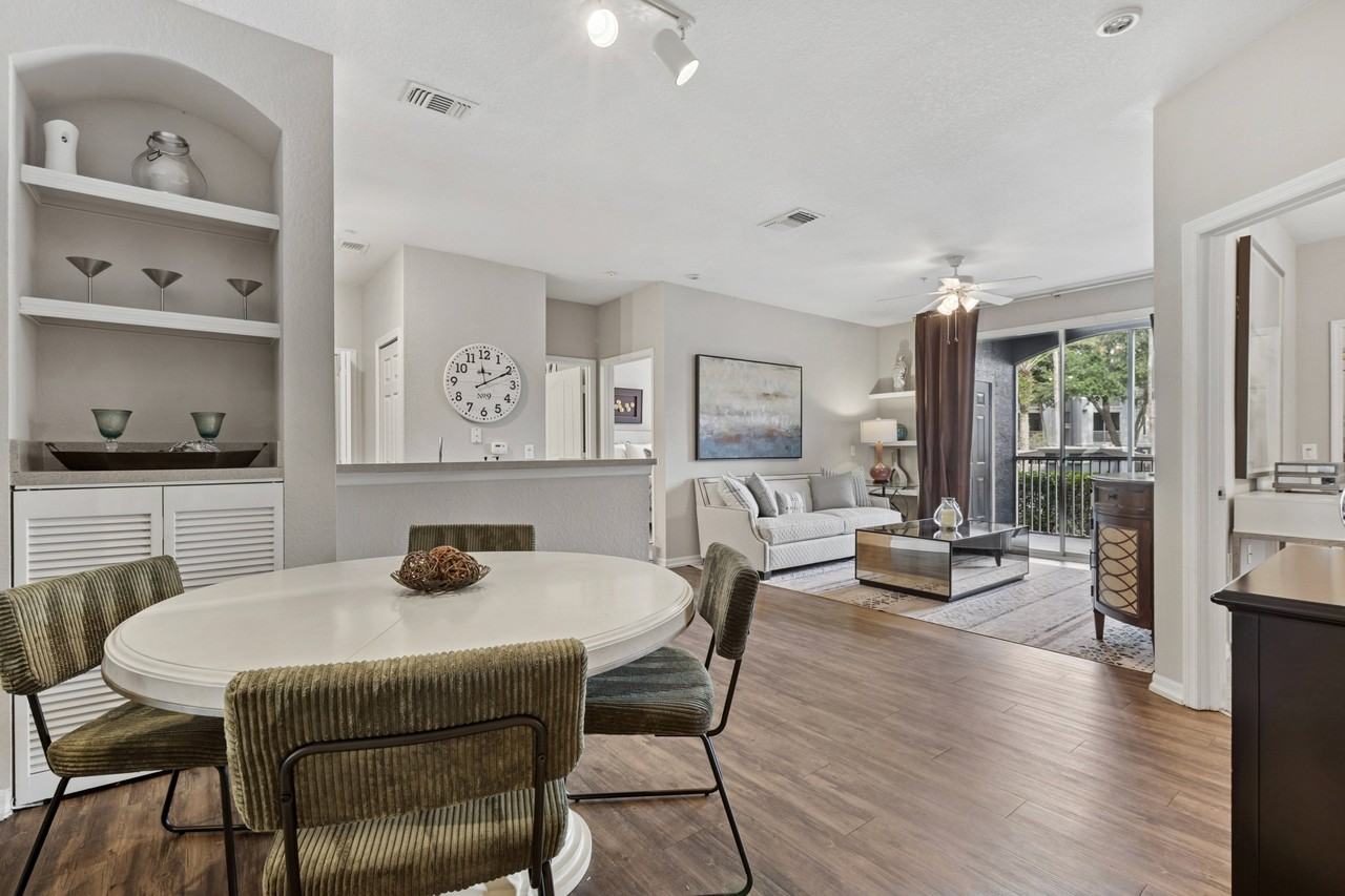 Sanctuary at Highland Oaks - Photo 3 of 39