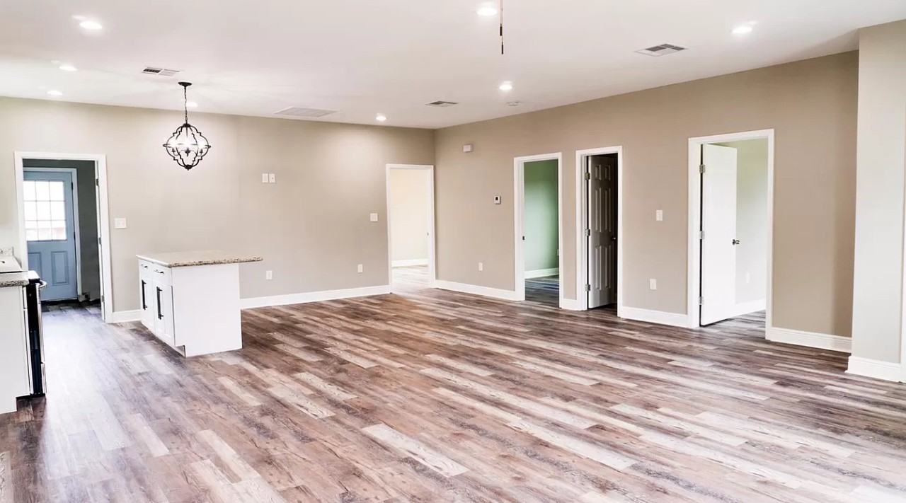 3808 Dominique Dr - Photo 4 of 10