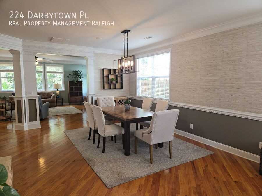 224 Darbytown Pl - Photo 6 of 26