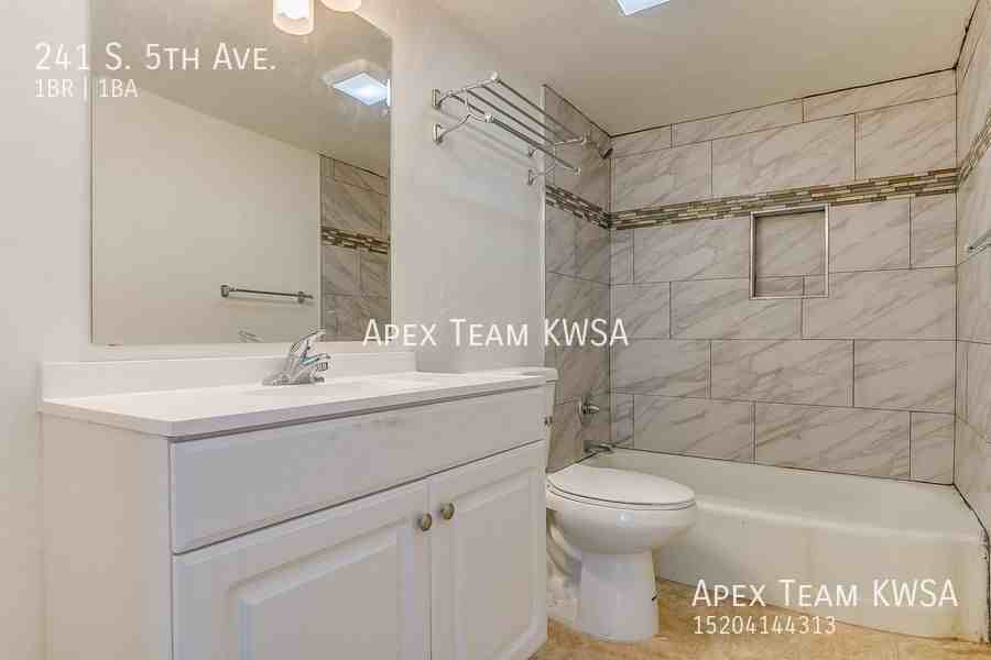 241 S 5th Ave - Photo 4 of 11