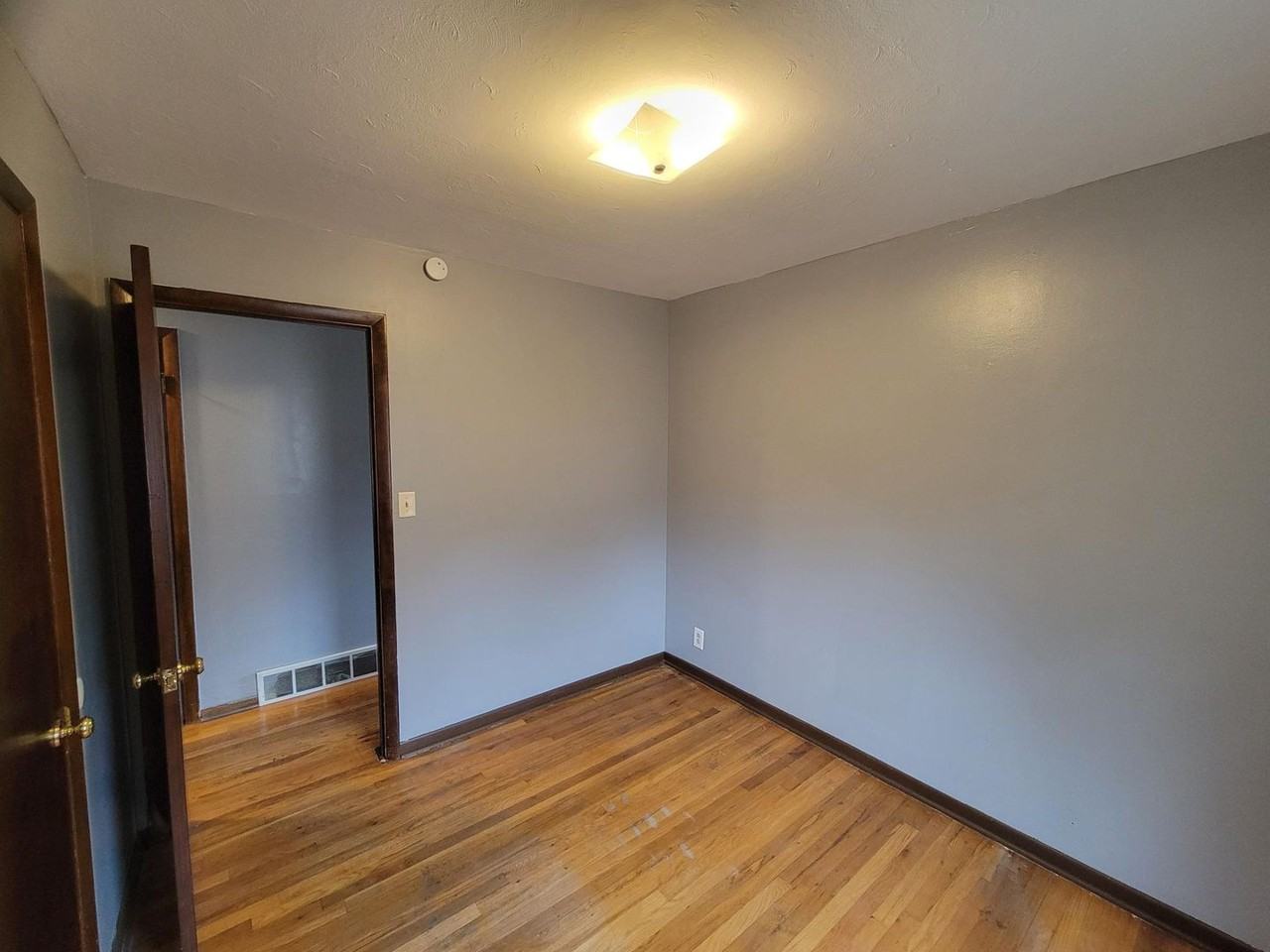 3537 3rd Ave - Photo 7 of 13
