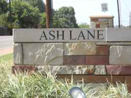featured image of 601 E Ash Ln