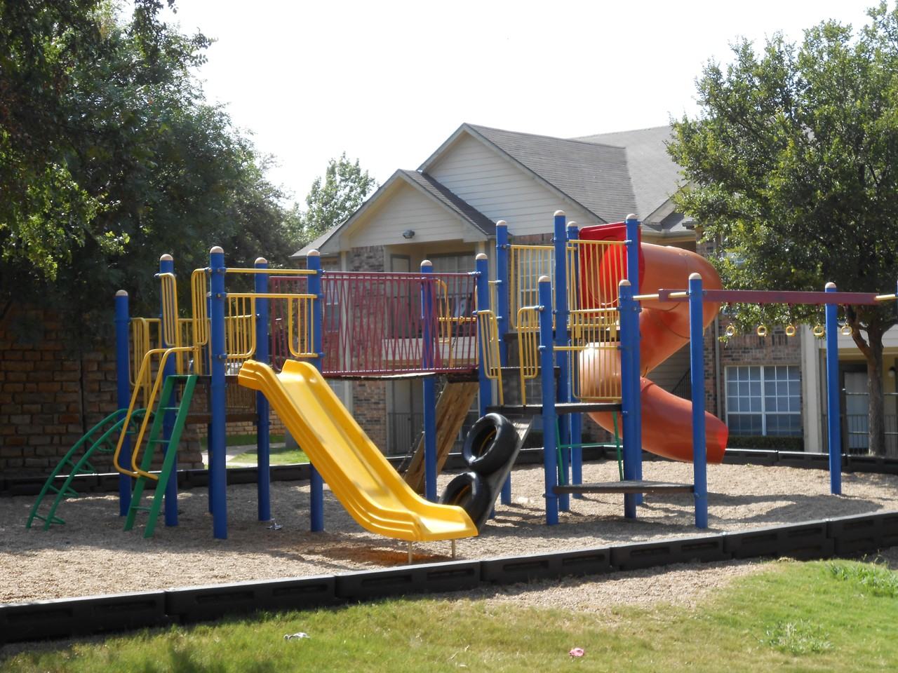 Ash Lane Apartments - Photo 2 of 11