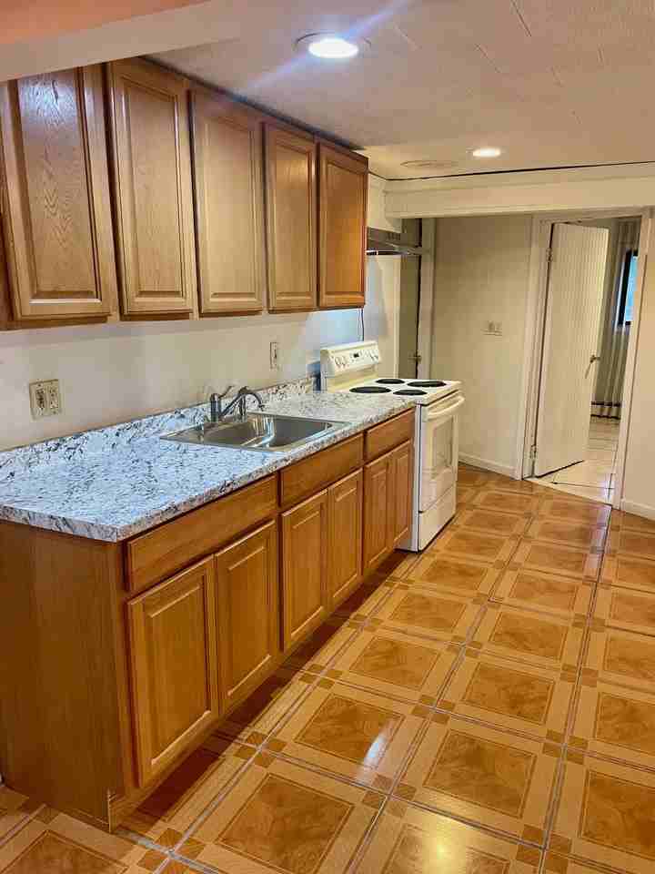 1077 Martinstein Ave #NA - Photo 4 of 14