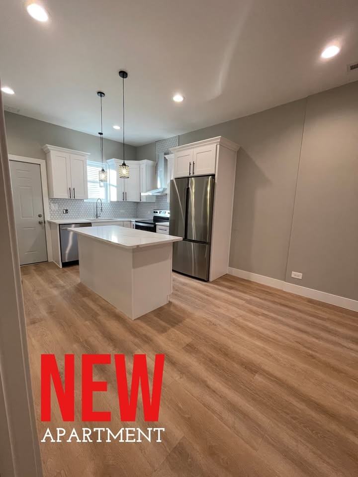 1628 West Blackhawk Street #2