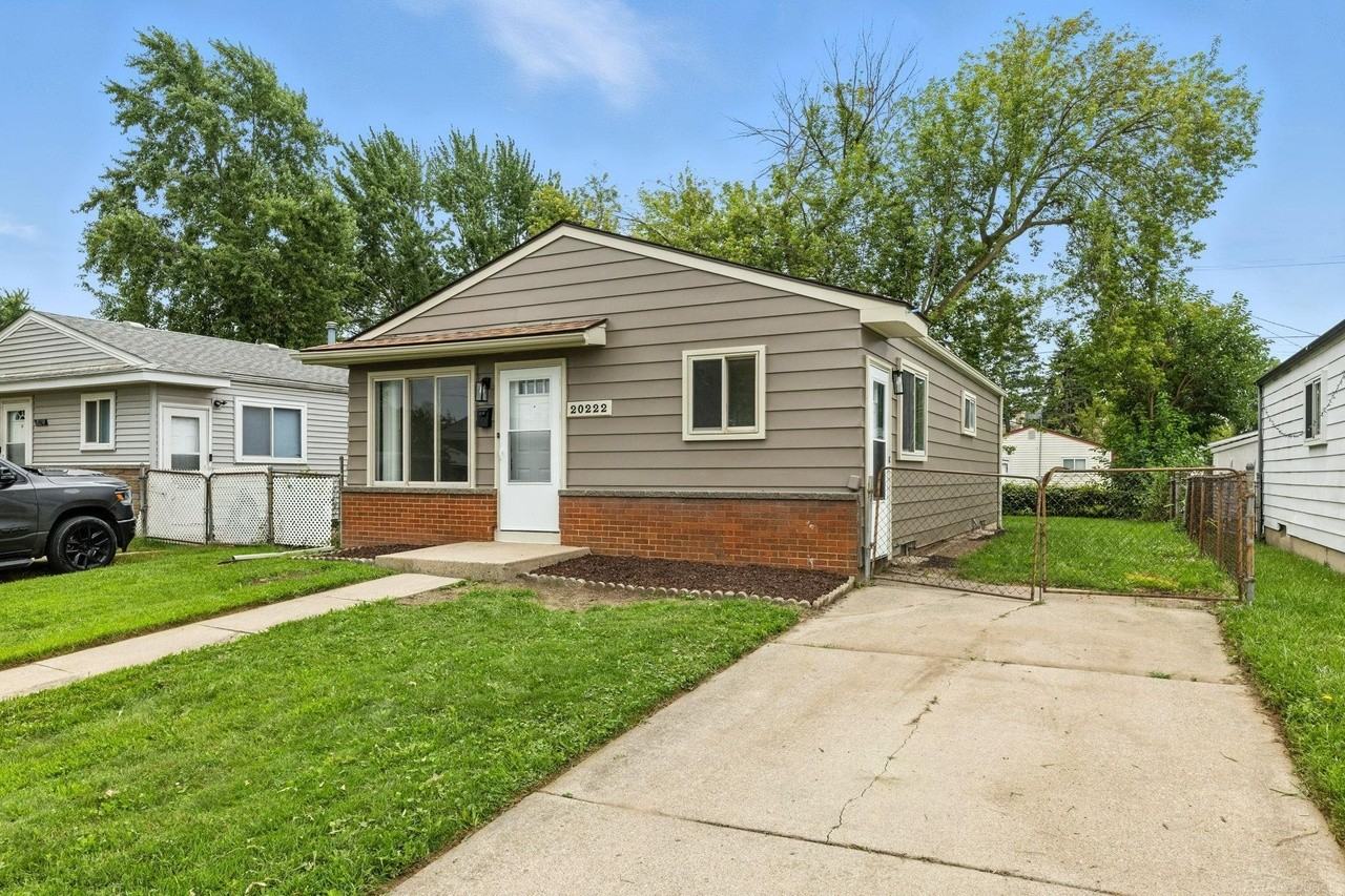 20222 Abrahm St #NA - Photo 2 of 17