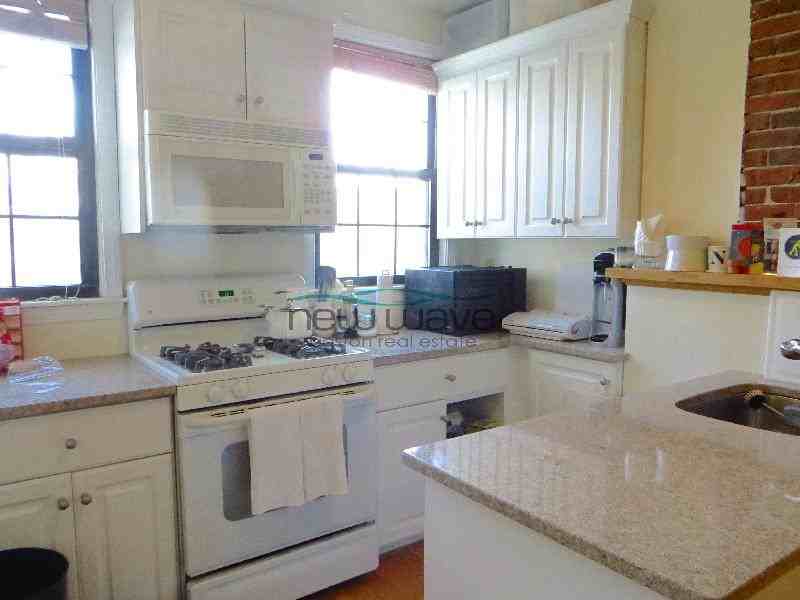 73 Hudson St #3 - Photo 3 of 9